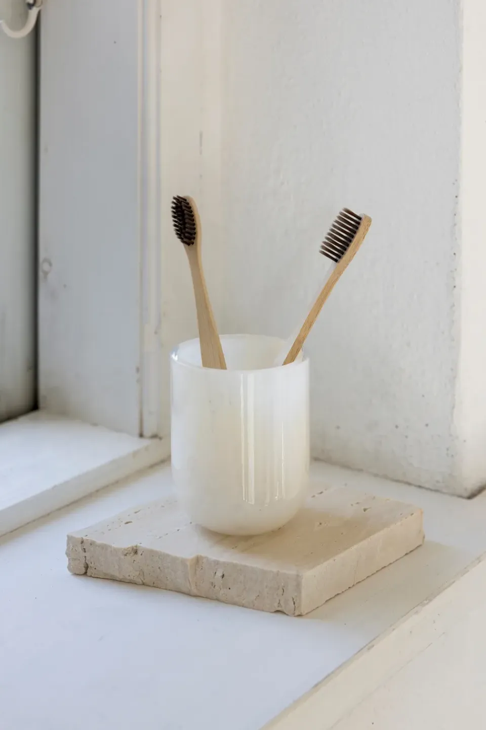 Sale Mette Ditmer Portacepillos Opal, Lino Blanco