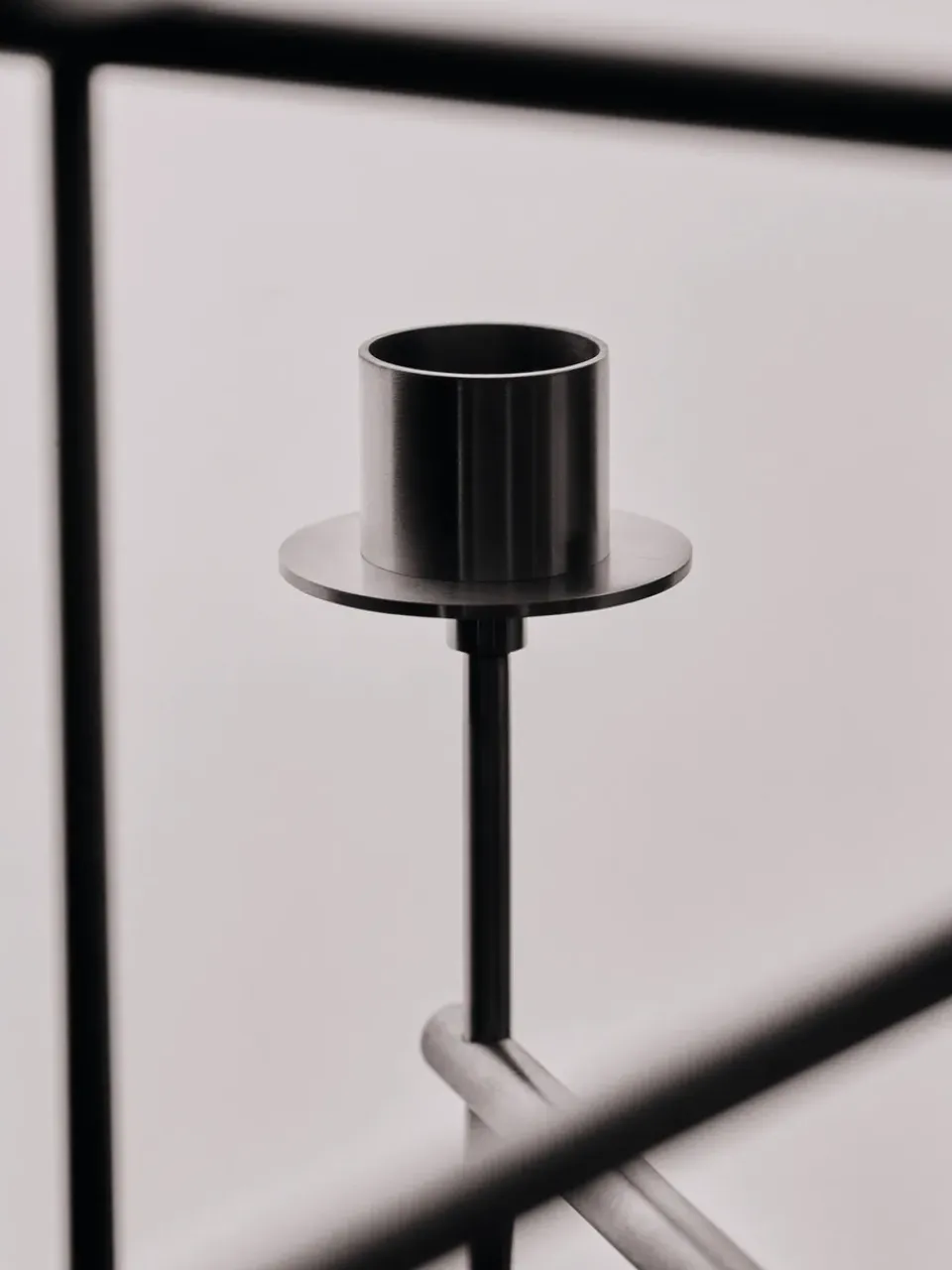 Ferm Living Portavelas Elysia, Brushed stainless steel Plateado