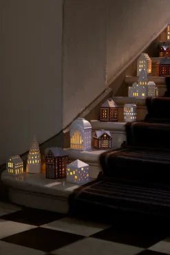 Discount Kähler Portavelas Gingerbread casa, Christmas barn 11,5 cm Marrón