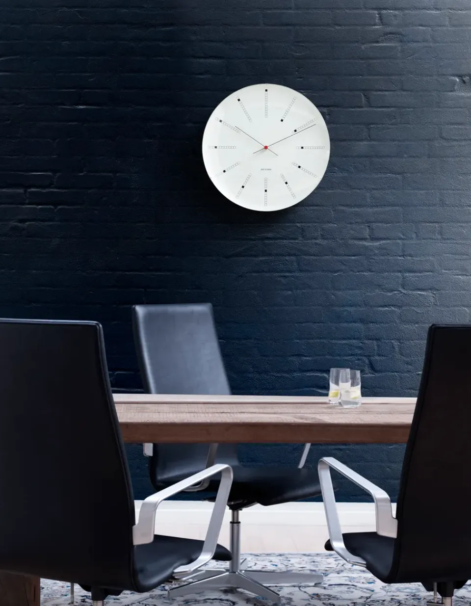 Discount Arne Jacobsen Clocks Reloj de pared AJ Bankers, Ø 29 cm Blanco