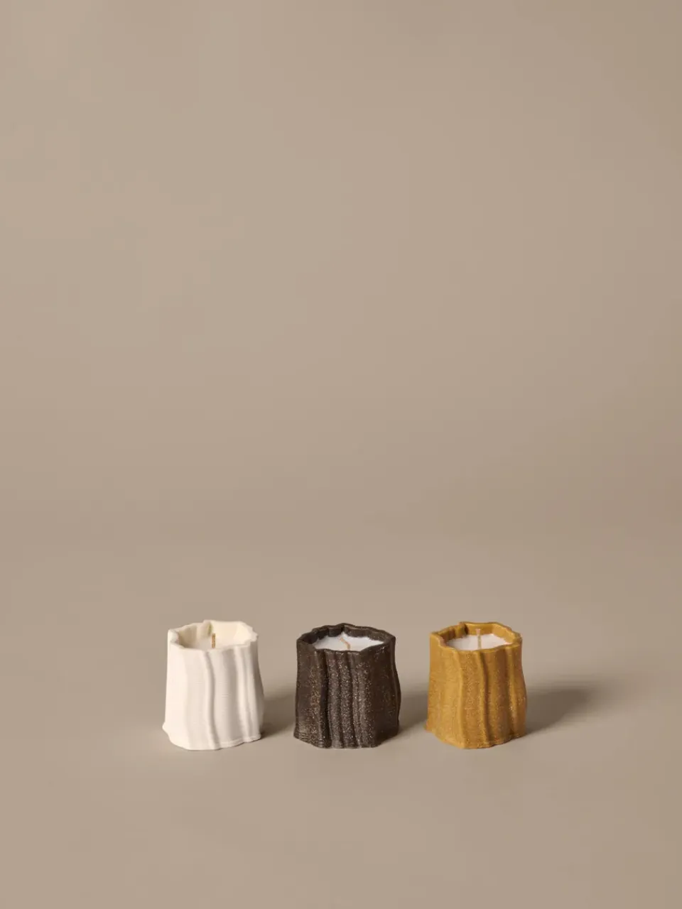 Outlet Ferm Living Vela aromática Rylith 13 h, 3 piezas, Higo, limón de citronela, manzanilla BlancoBeigeMarrón