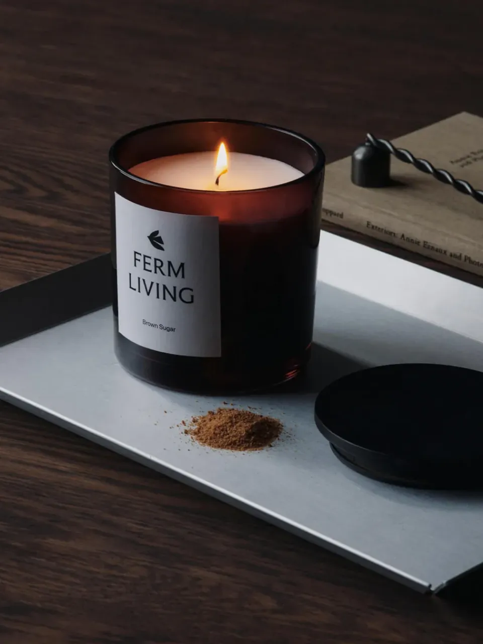 Online Ferm Living Vela aromática Vitto 45 h, Dark Grape Verde