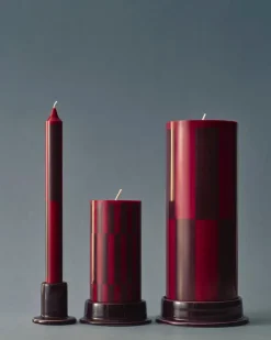 New HAY Vela gruesa Column Candle small 15 cm, Wine-bordeaux Multi
