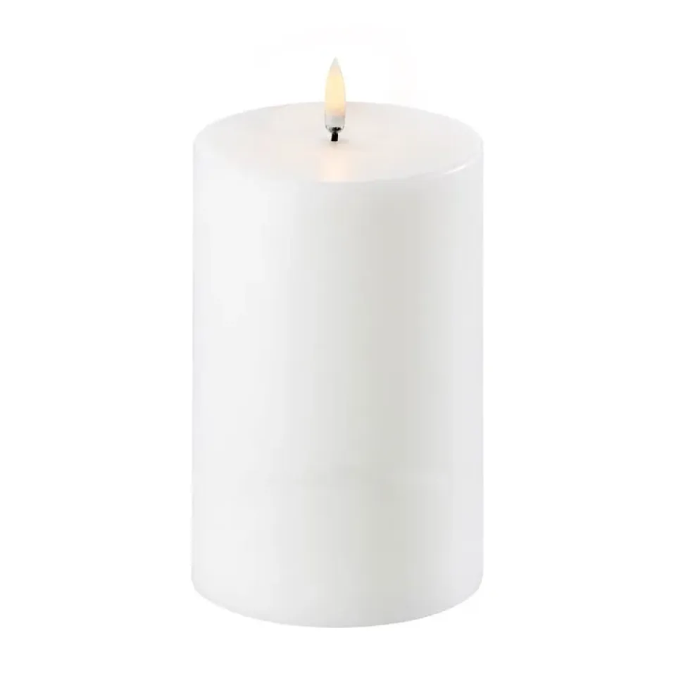 Hot Uyuni Lighting Vela gruesa LED Uyuni Ø10,1 cm, 15,2 cm Blanco