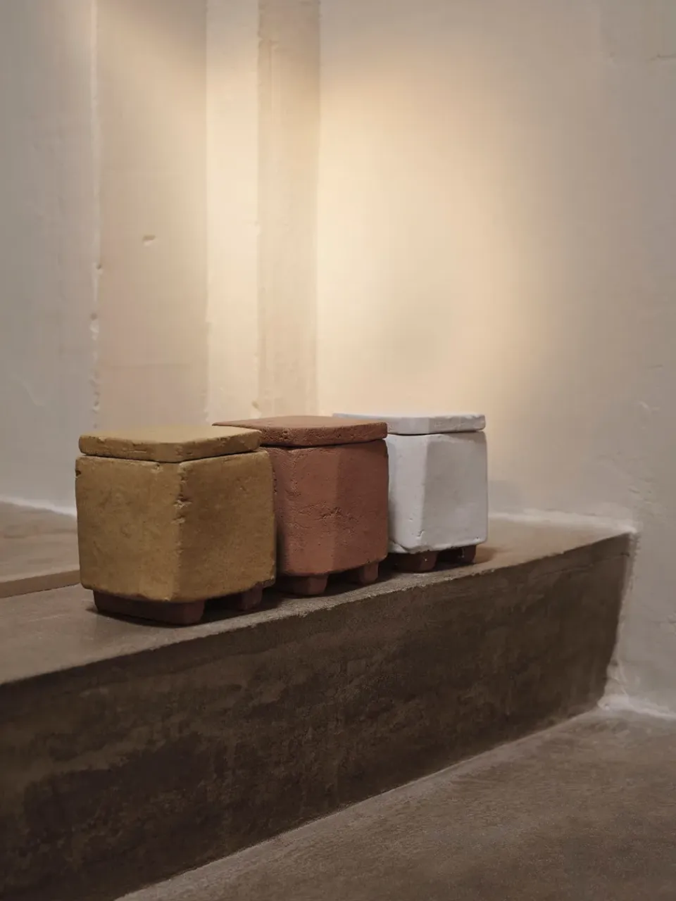 Online Ferm Living Vela perfumada Kurinu 40 h, Honey Beige