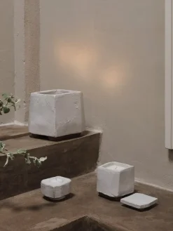 New Ferm Living Vela perfumada Kurinu 40 h, White Blanco