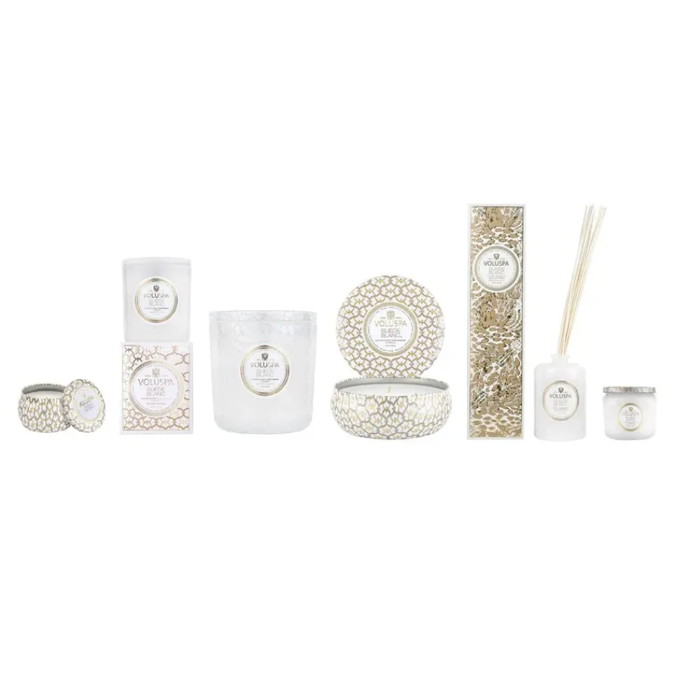 Outlet Voluspa Vela perfumada Maison Blanc 3-wick Tin 40 horas, Suede Blanc BeigeColor doradoBlanco