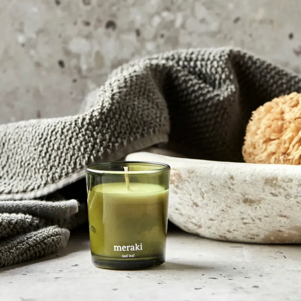 Clearance Meraki Velas perfumadas 12 horas 12, 2-pack, Oud leaf Verde