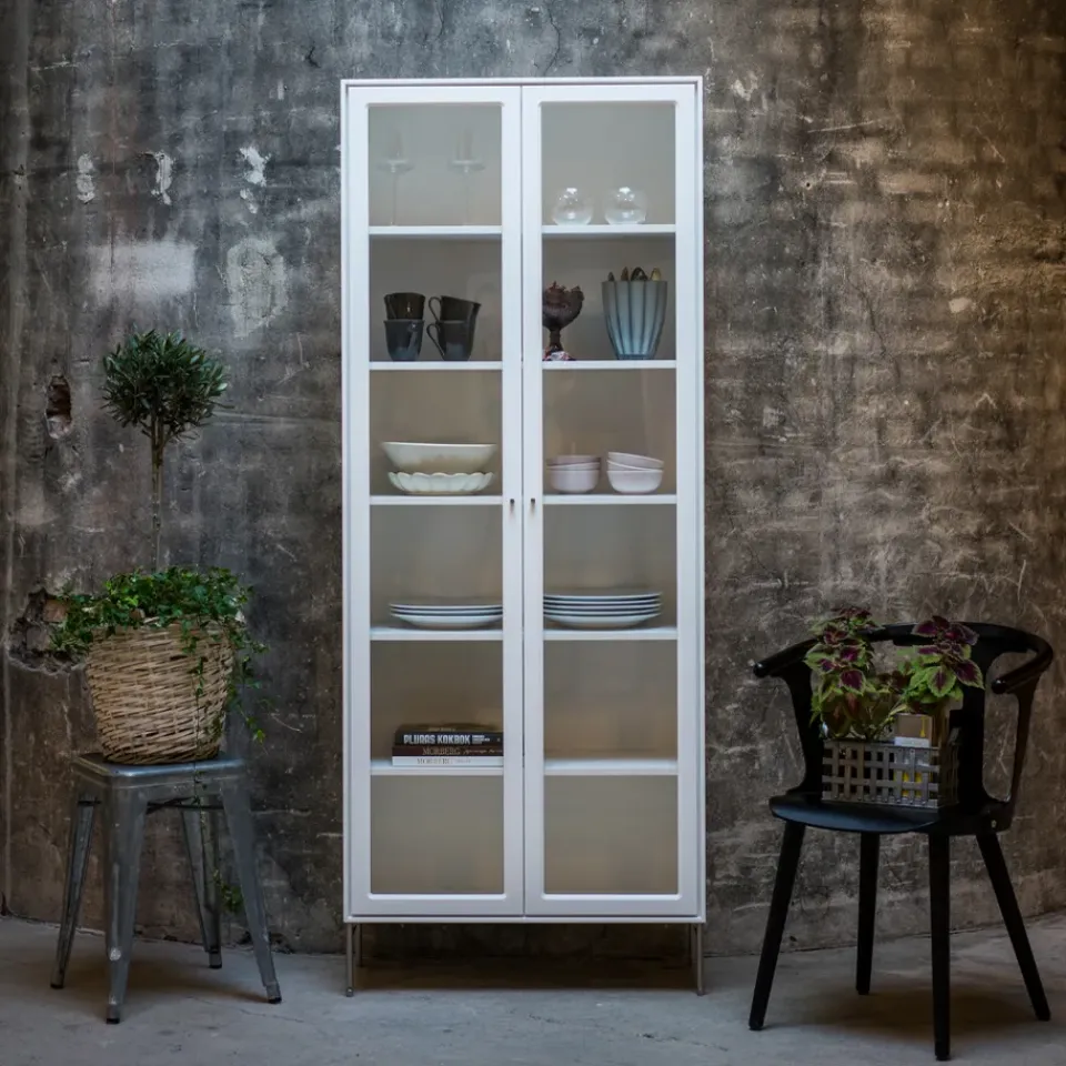 Sale Mavis Vitrina Volt 190 cm lacado , Detalles en acero inoxidable Blanco